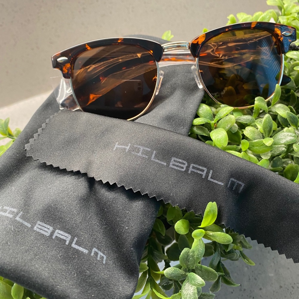 NWOT Unisex Polarized UV400 Sunglasses